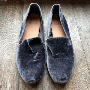 DV Dolce Vita Velvet Lucy Loafers Size: 9.5